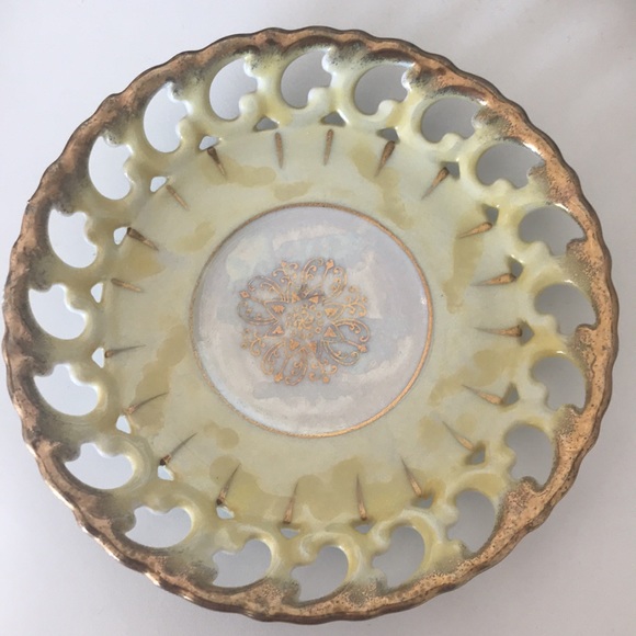 ✨Royal Sealy China Japan Teacup and Saucer✨ - Picture 3 of 11